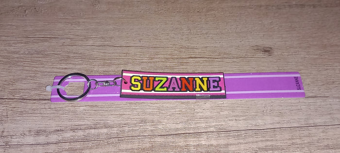 Sleutelhanger paars Suzanne
