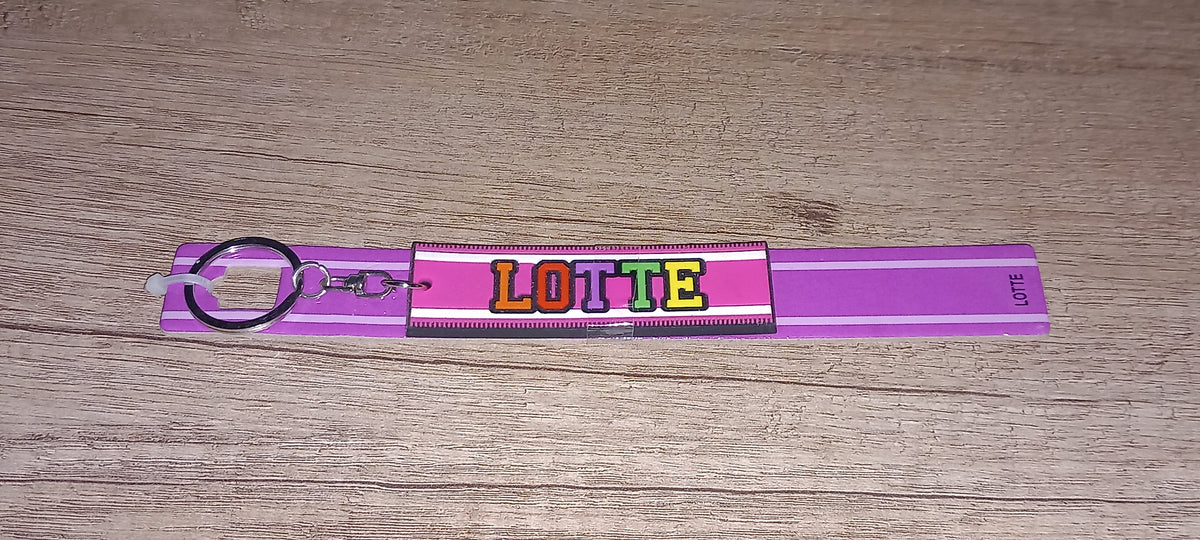 Sleutelhanger paars Lotte