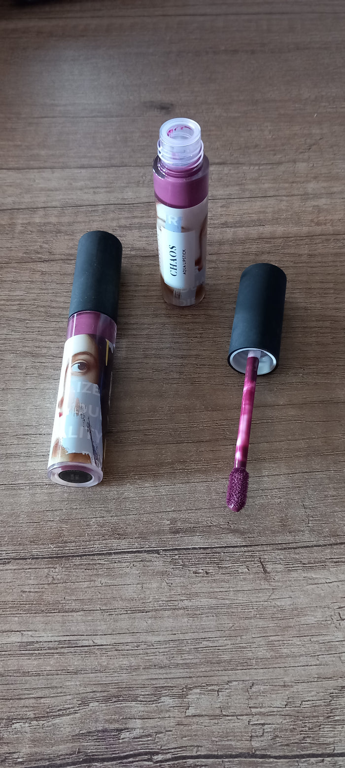 Aqua Lipstick Feeling Fierce