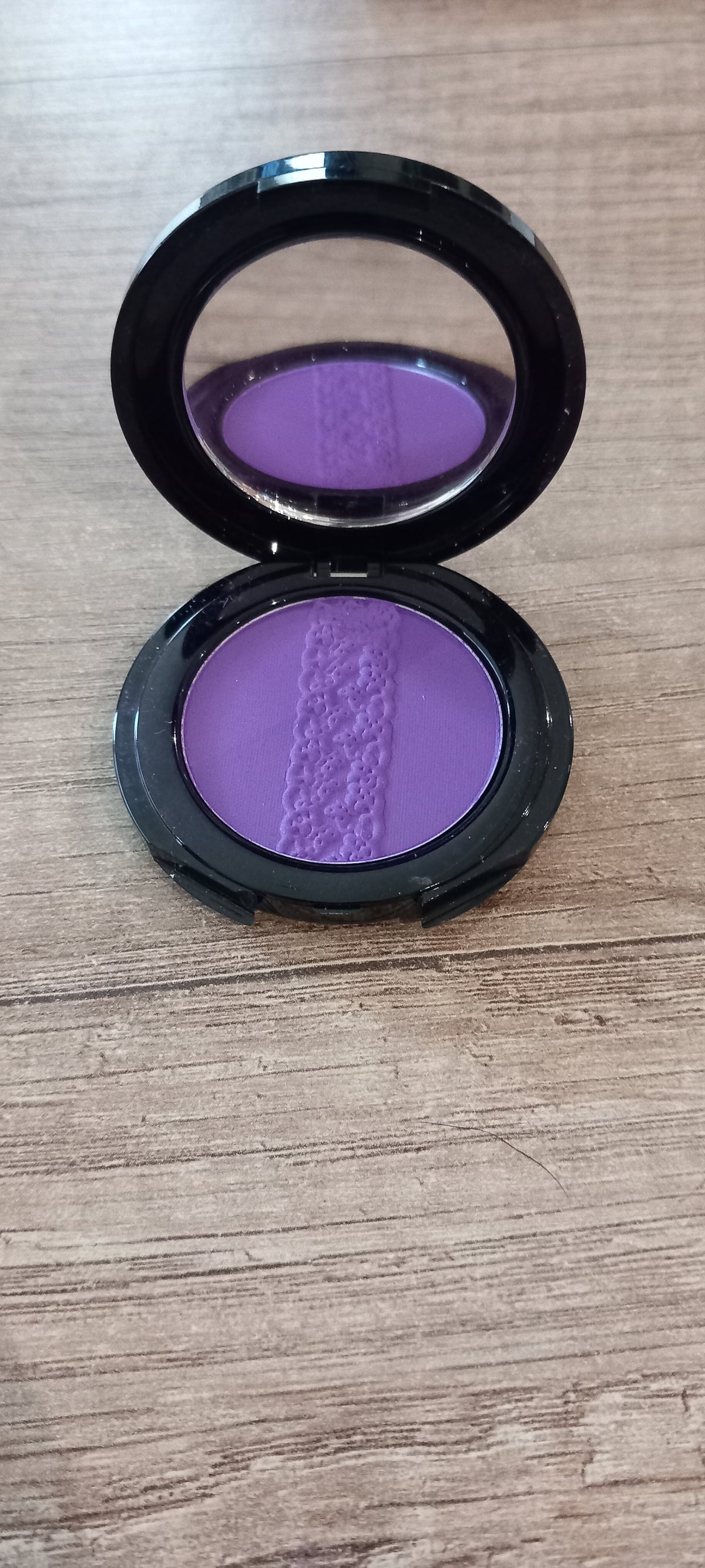 Oogschaduw 02. Pop purple