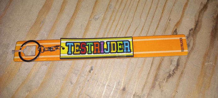 Sleutelhanger oranje: Testrijder