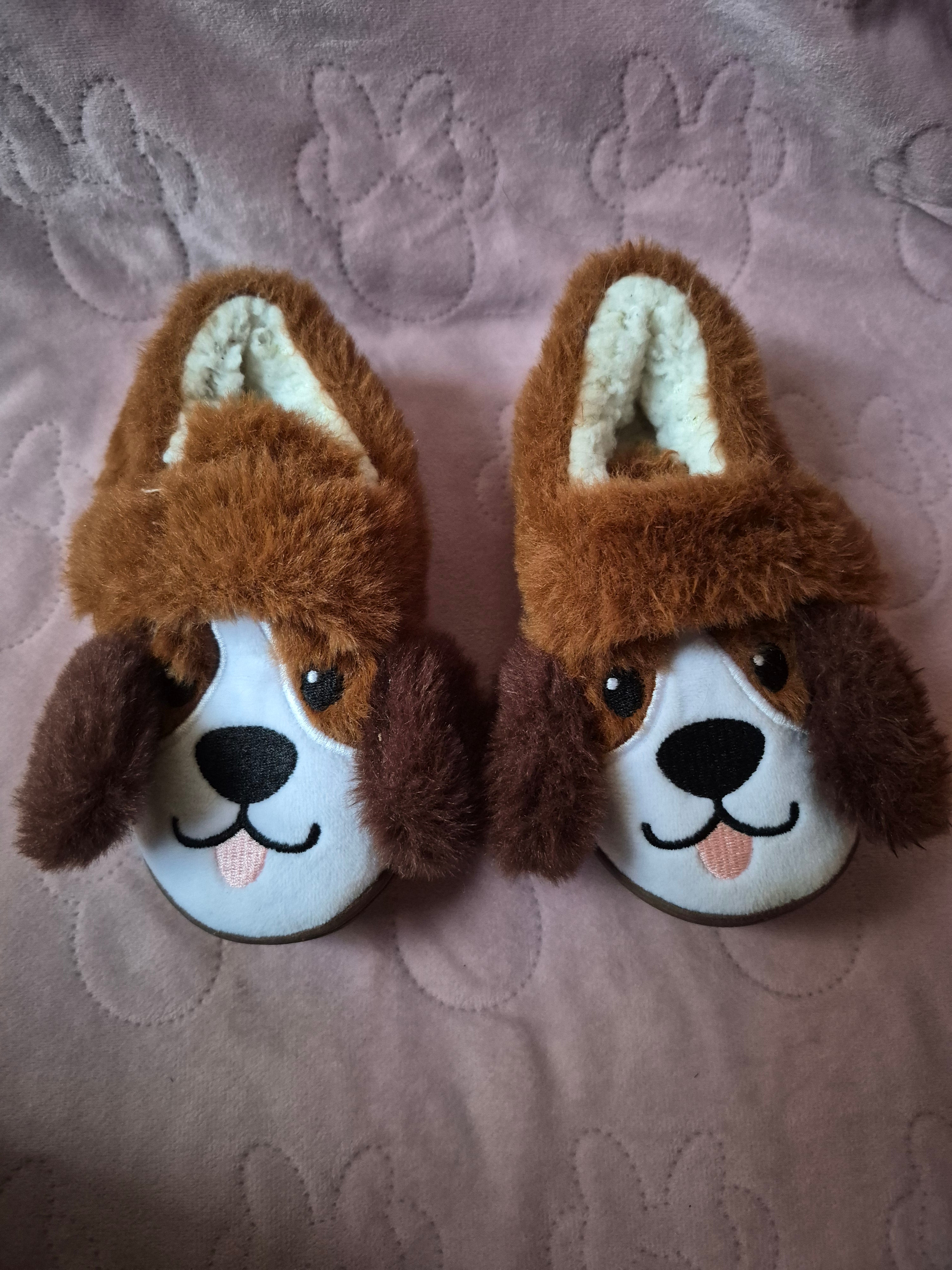 Baby slofjes hondjes maat 22/23