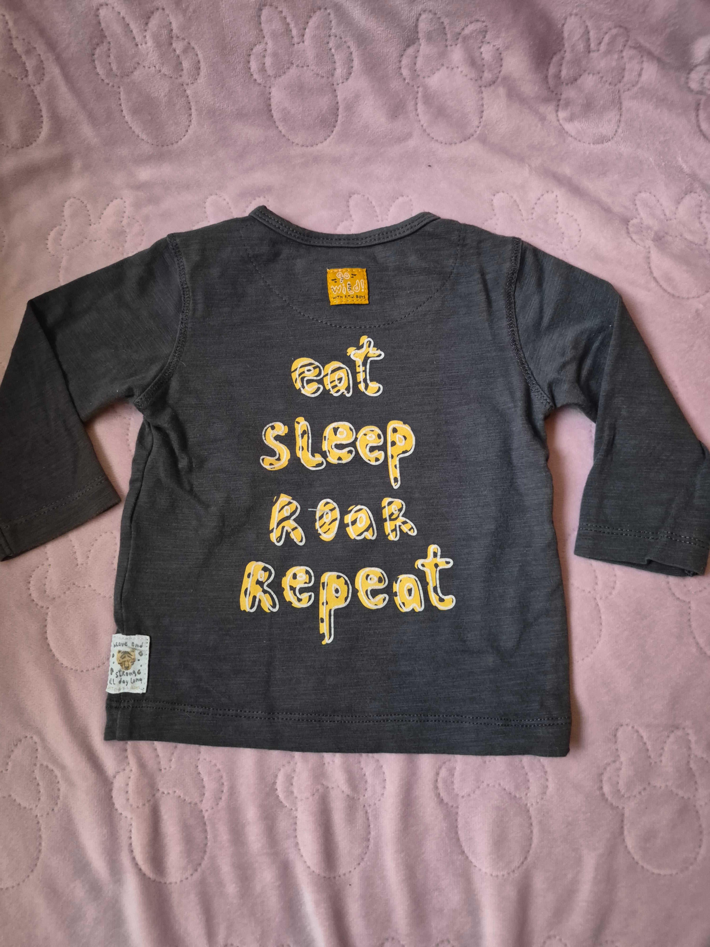 Baby shirtje Feetje maat 68