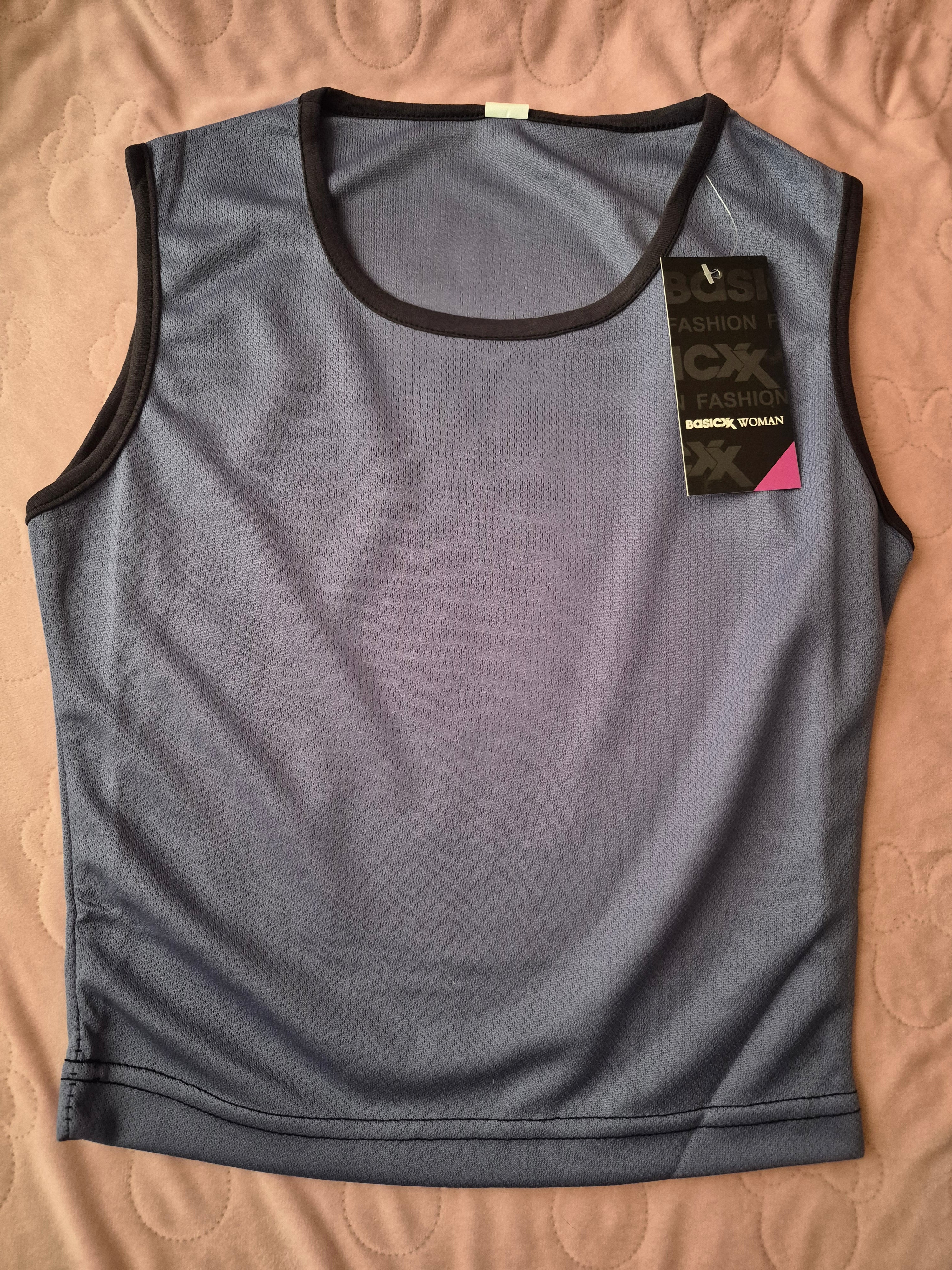 Nieuw setje 2 delig met rok maat M