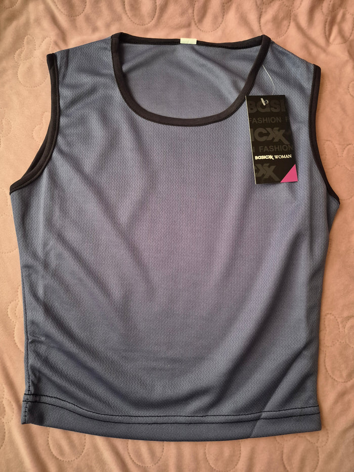 Nieuw setje 2 delig met rok maat xl