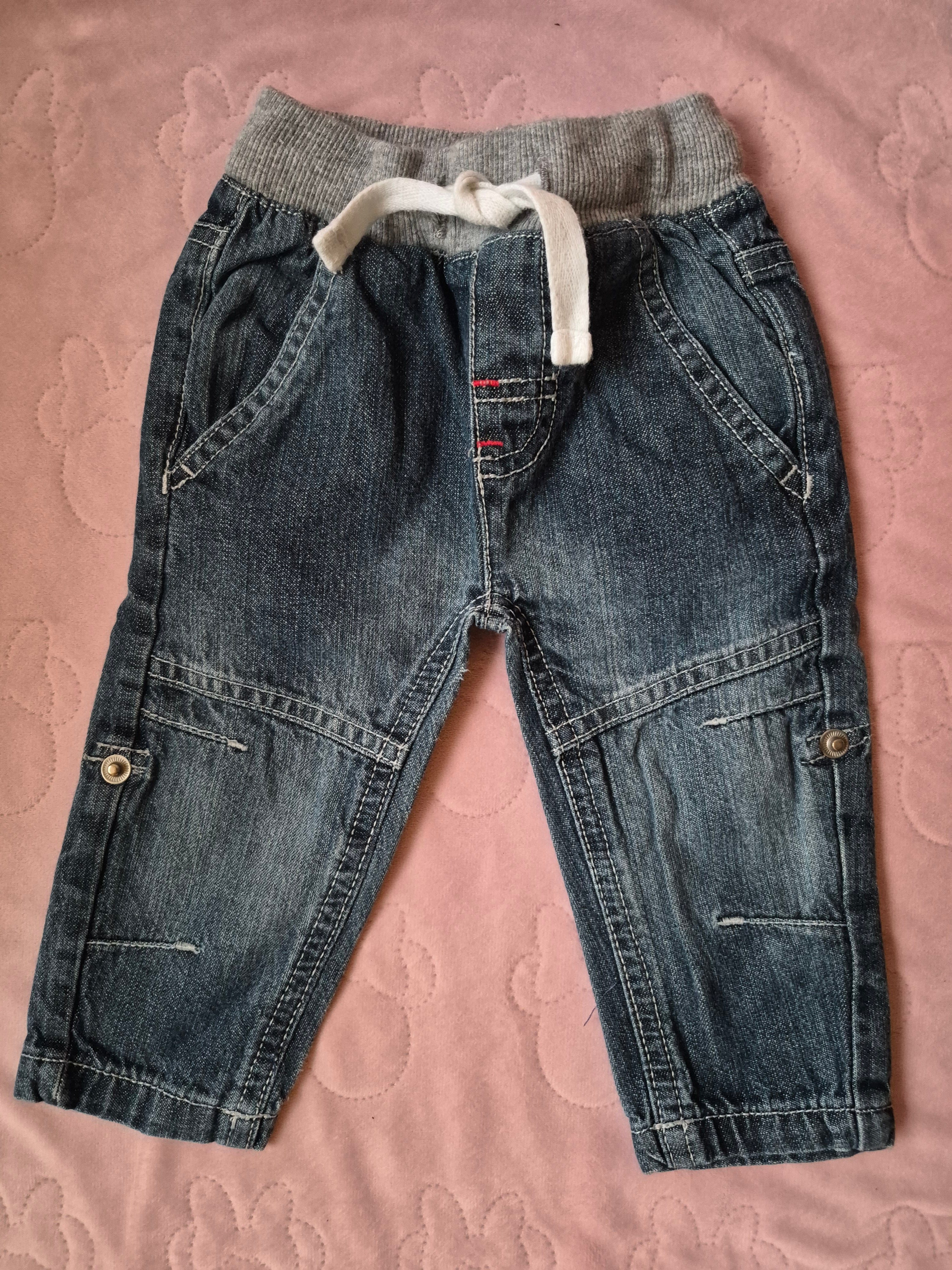 Baby spijker broekje maat 68