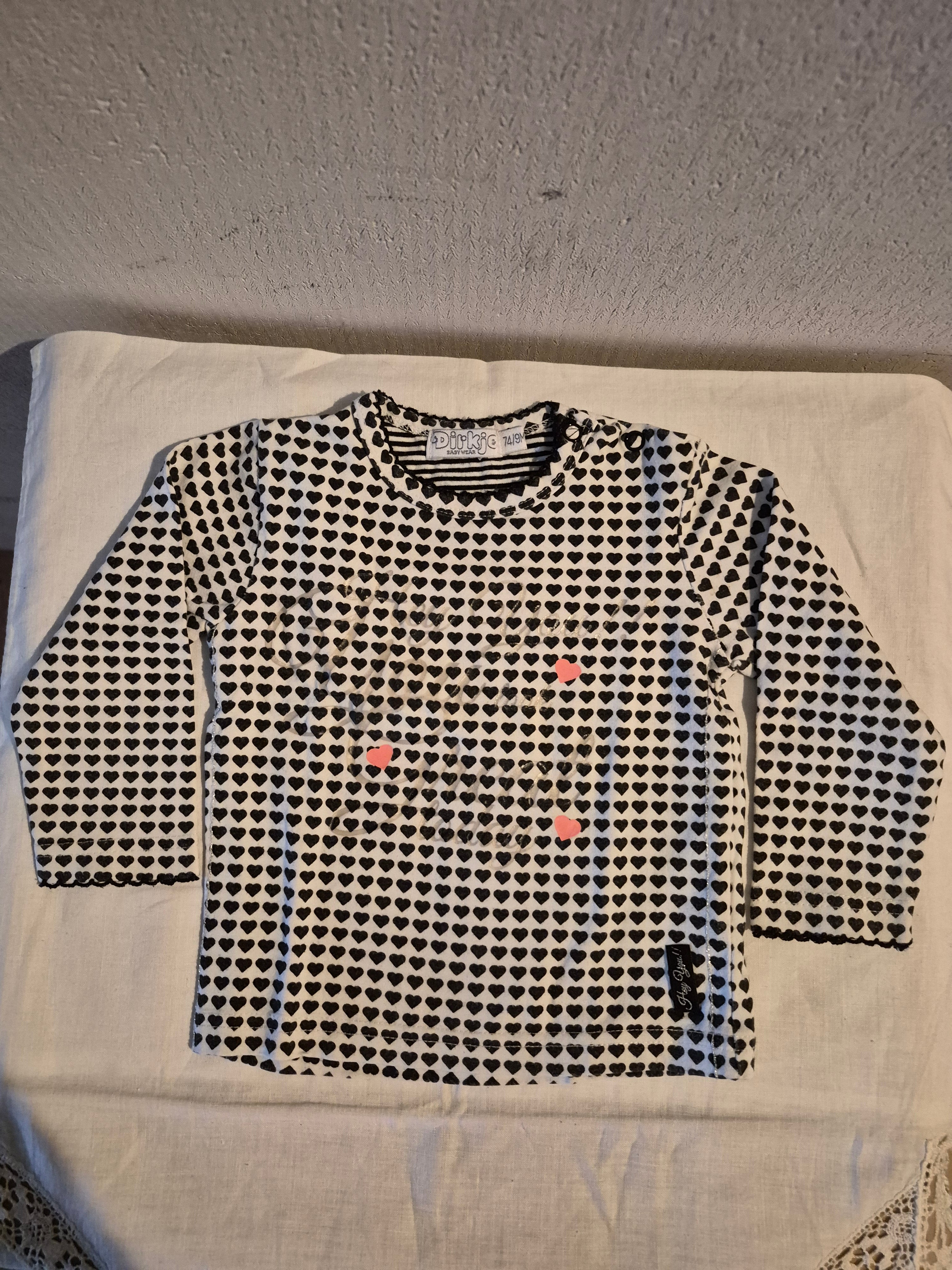 Shirt met hartjes Dirkje maat 74