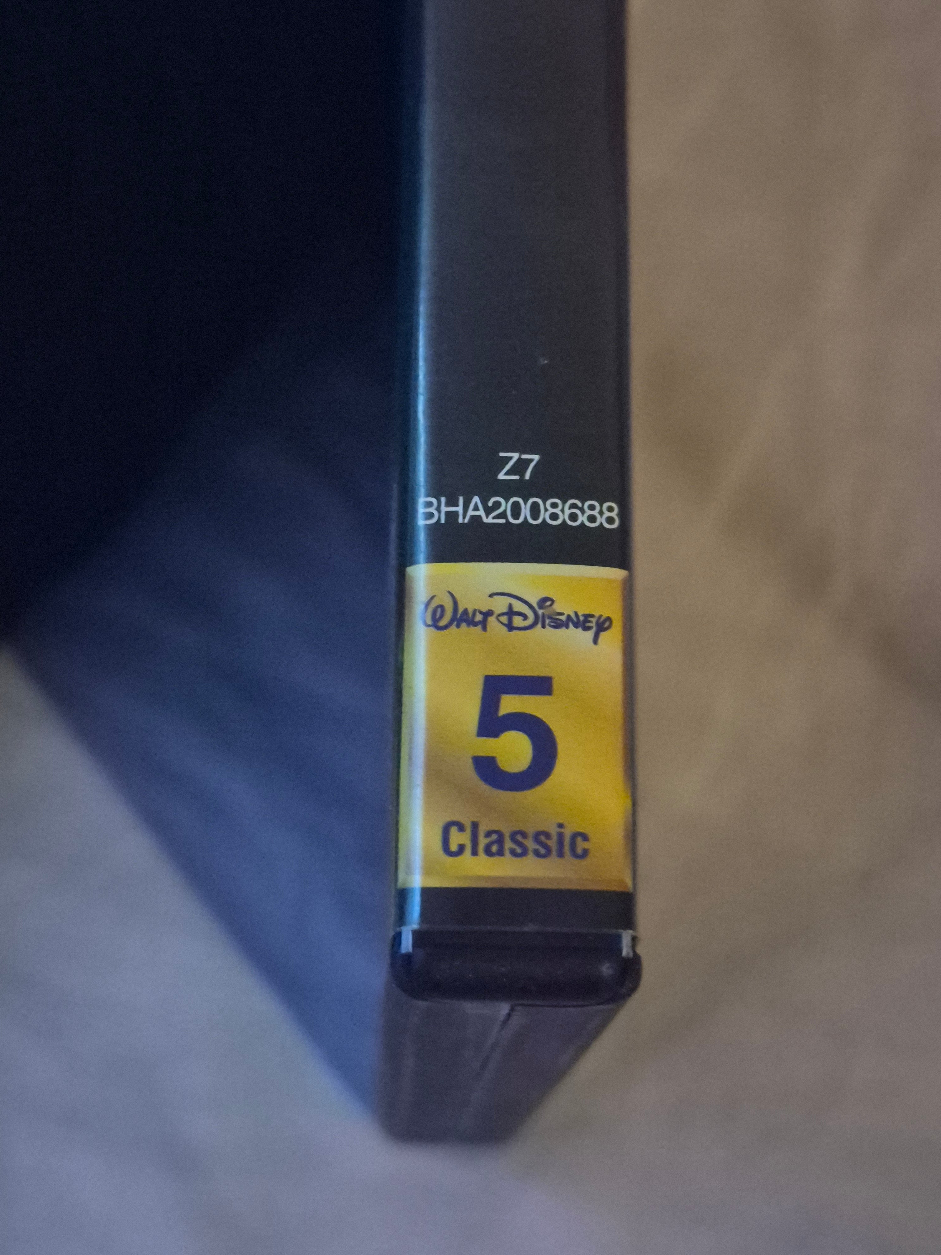 Disney DVD Bambi met rugnummer 5