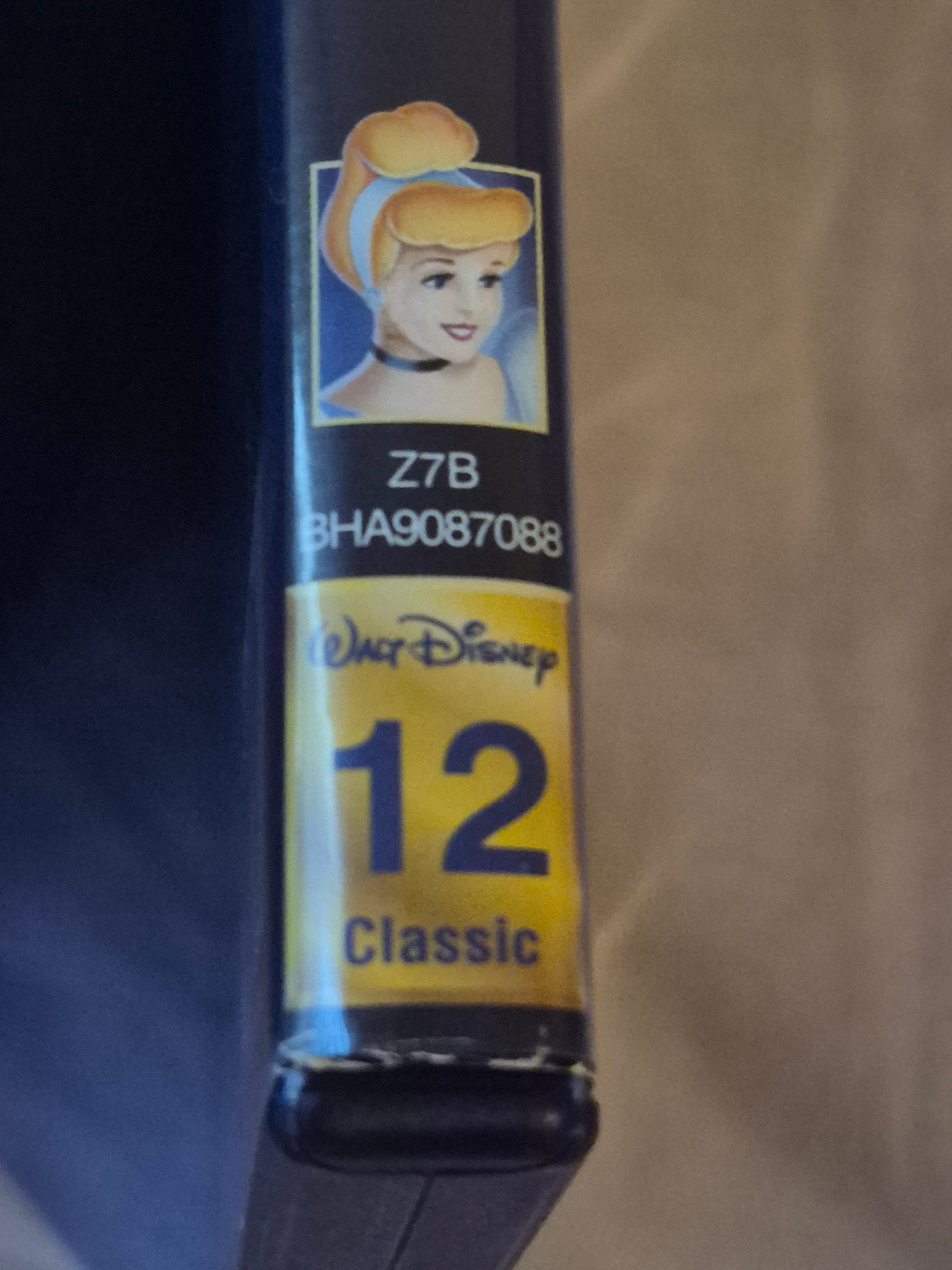 Disney DVD Cinderella met gouden nummer 12