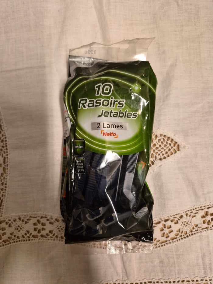 Wegwerp mesjes mannen