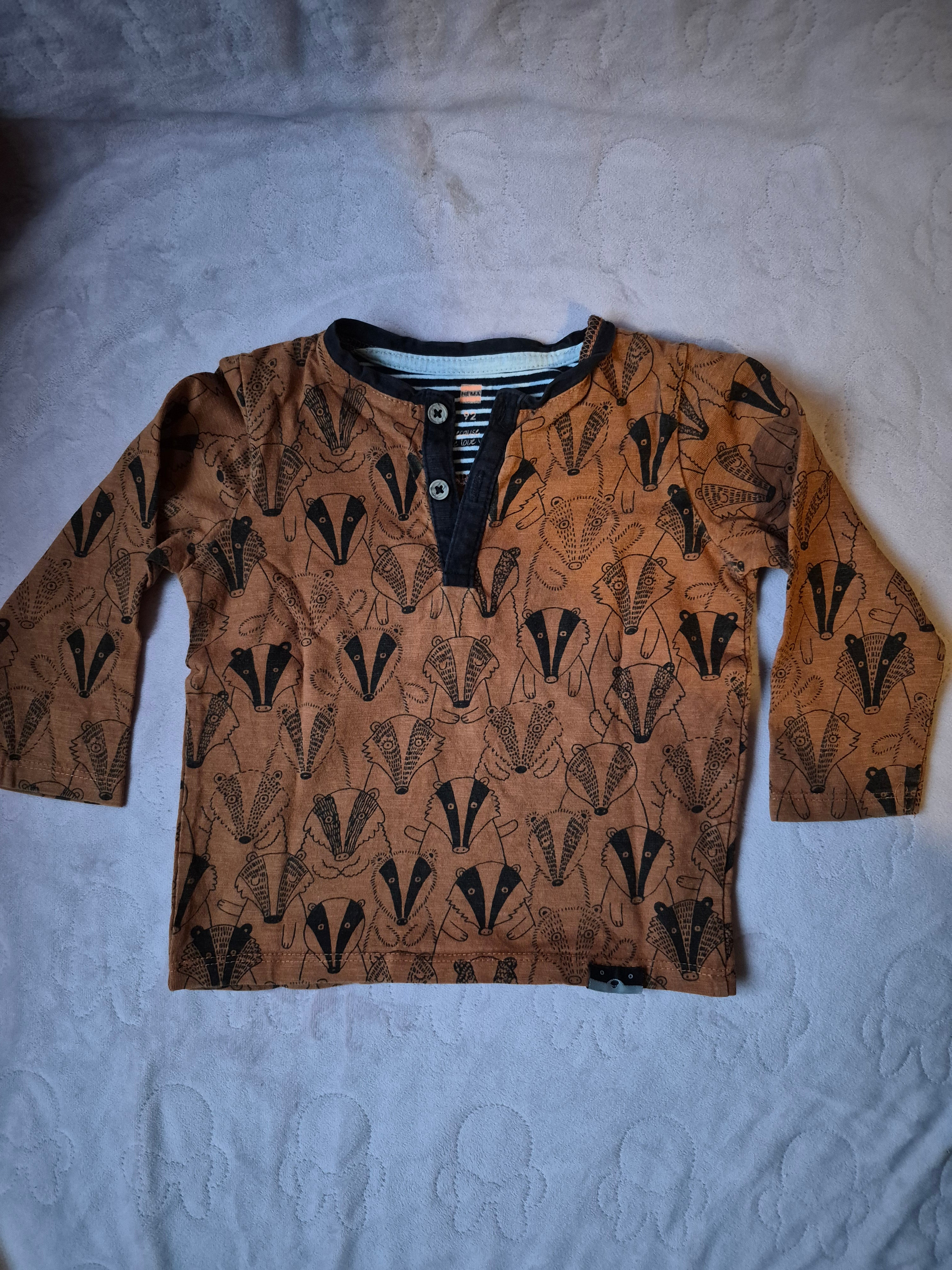 Truitje met Dassen maat 92