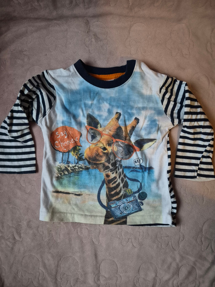 Shirt met giraf maat 86